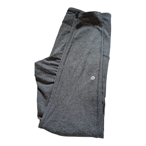 Gray Lululemon Speed Up Tight Full-On Luxtreme, Sz 10 . Very Nice Condition - Picture 3 of 9